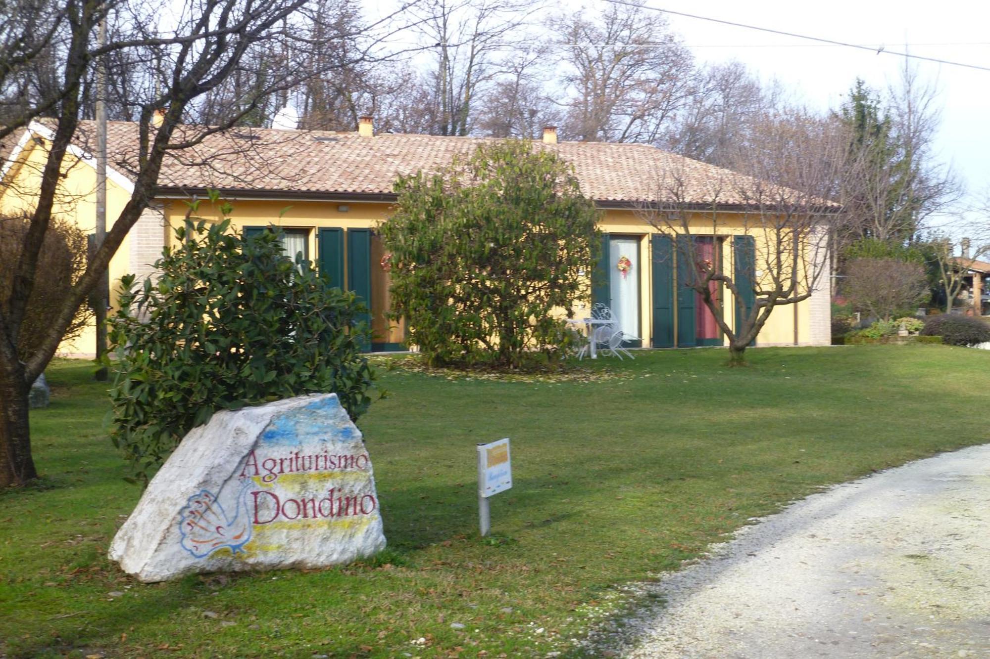 Agriturismo Dondino Cavriana ภายนอก รูปภาพ