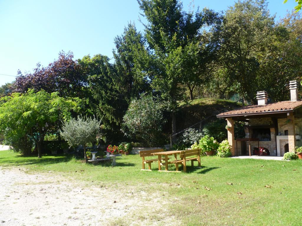 Agriturismo Dondino Cavriana ภายนอก รูปภาพ